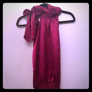 Hi neck shiny ribbon top