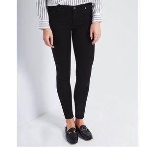 The Prima in Super Black by AG