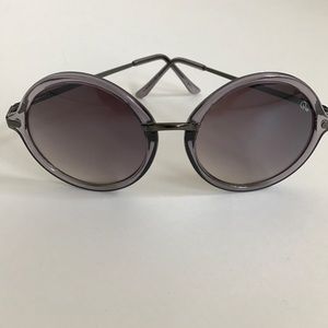 Quay Australia Accessories - Quay Australia Misty Subglasses Quay Australia Accessories - Quay Australia Misty Subglasses