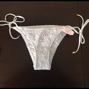 Victoria's Secret The Skimpy String
