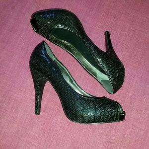 Armani exchange sequin peeptoe heel size 8