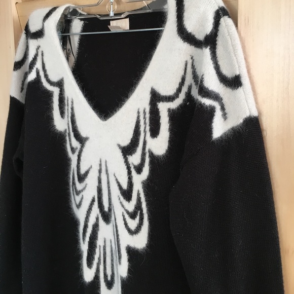 Sweater - Picture 2 of 2