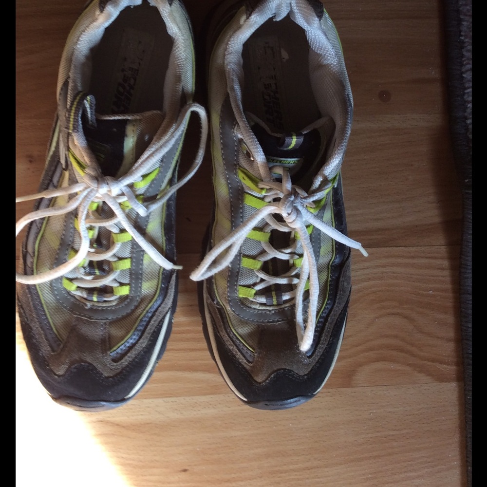 Skechers sport tennis shoes