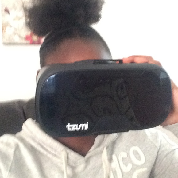 Tzumi Visual reality - Picture 7 of 7