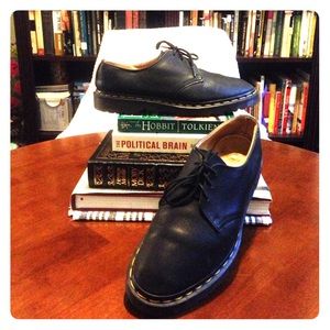 3 Eyelet Doc Martens
