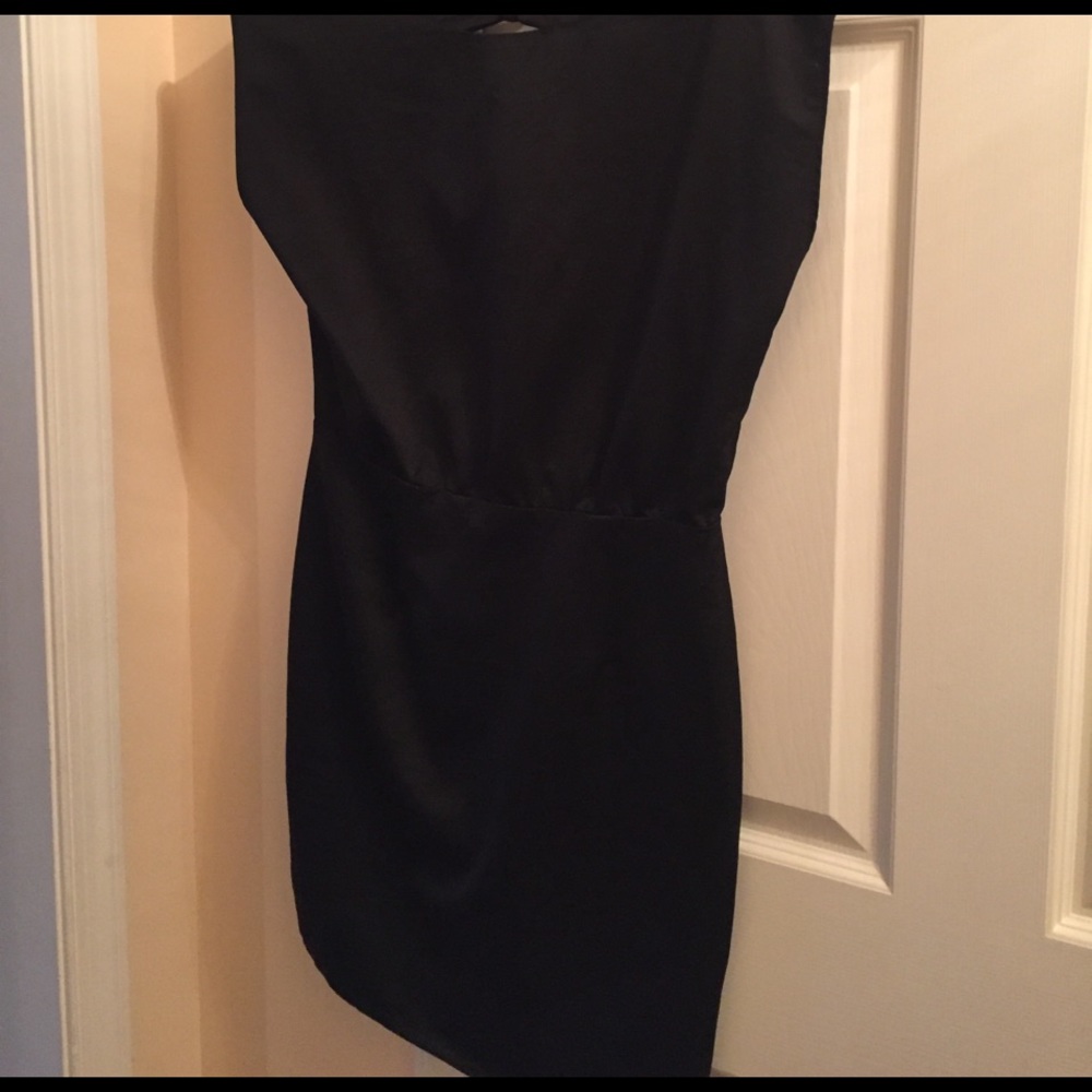 Black bow back dress - size L - worn once