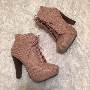 💕🌸romantic booties🌸💕
