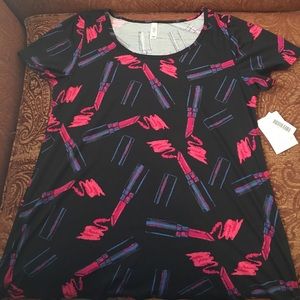 LuLaRoe Classic T 💄💄Lipstick Print 💄💄 NWT