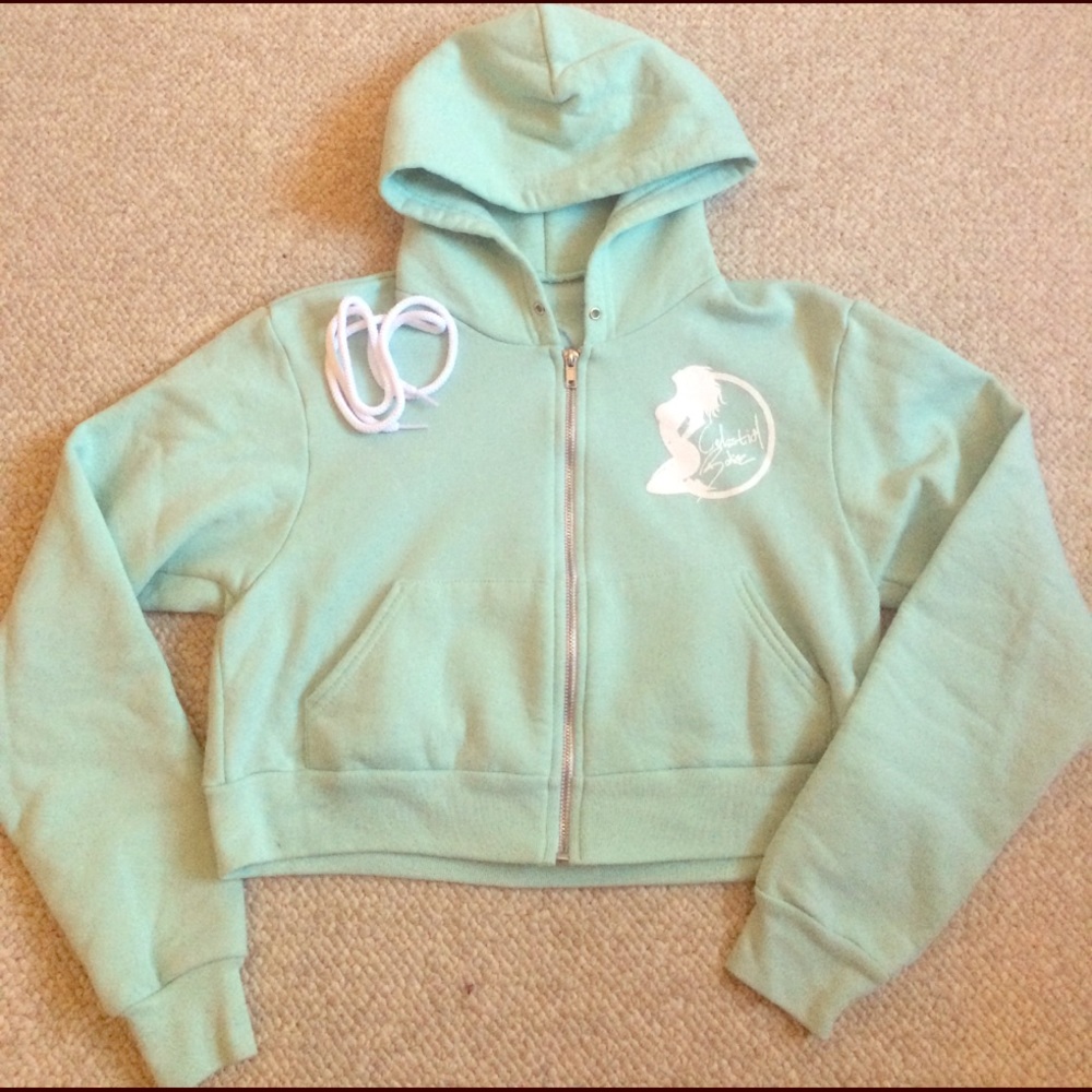 NWOT Celestial Bodiez Crop Hoodie ❤️FINAL PRICE❤️