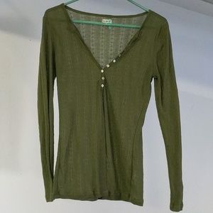 Old Navy green top