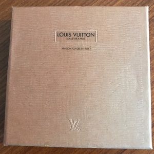 Authentic Louis Vuitton men's wallet box