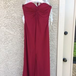 Impression bridal dress in burgundy Size 4
