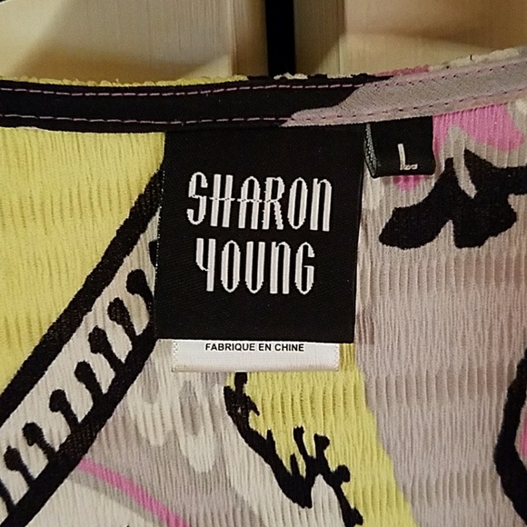 Open Front Wrap - Picture 2 of 3