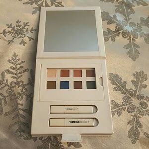 Victoria Jackson eye makeup set .