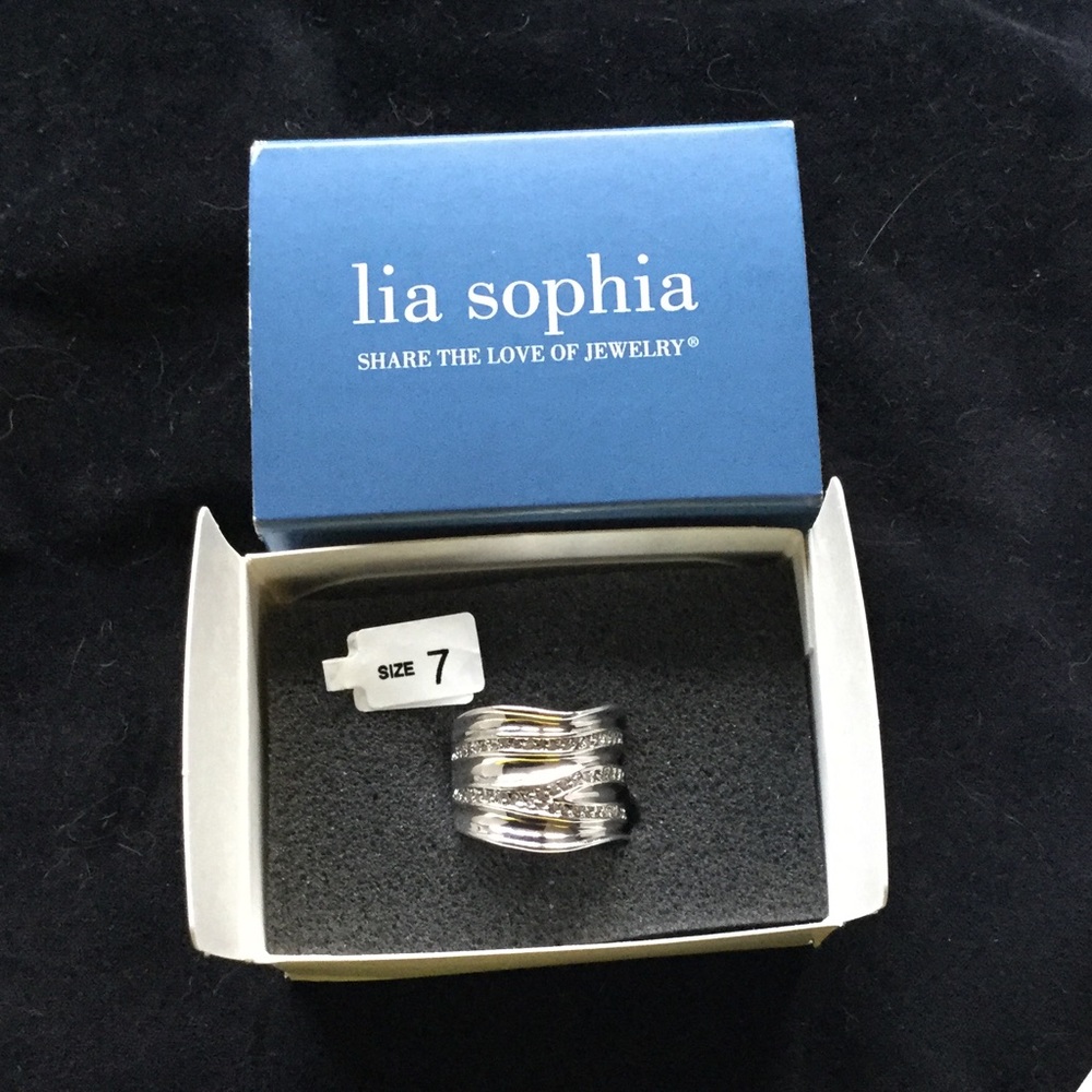 Lia sophia Revved up ring