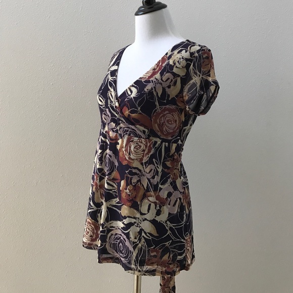 Dark purple floral top - Picture 2 of 5