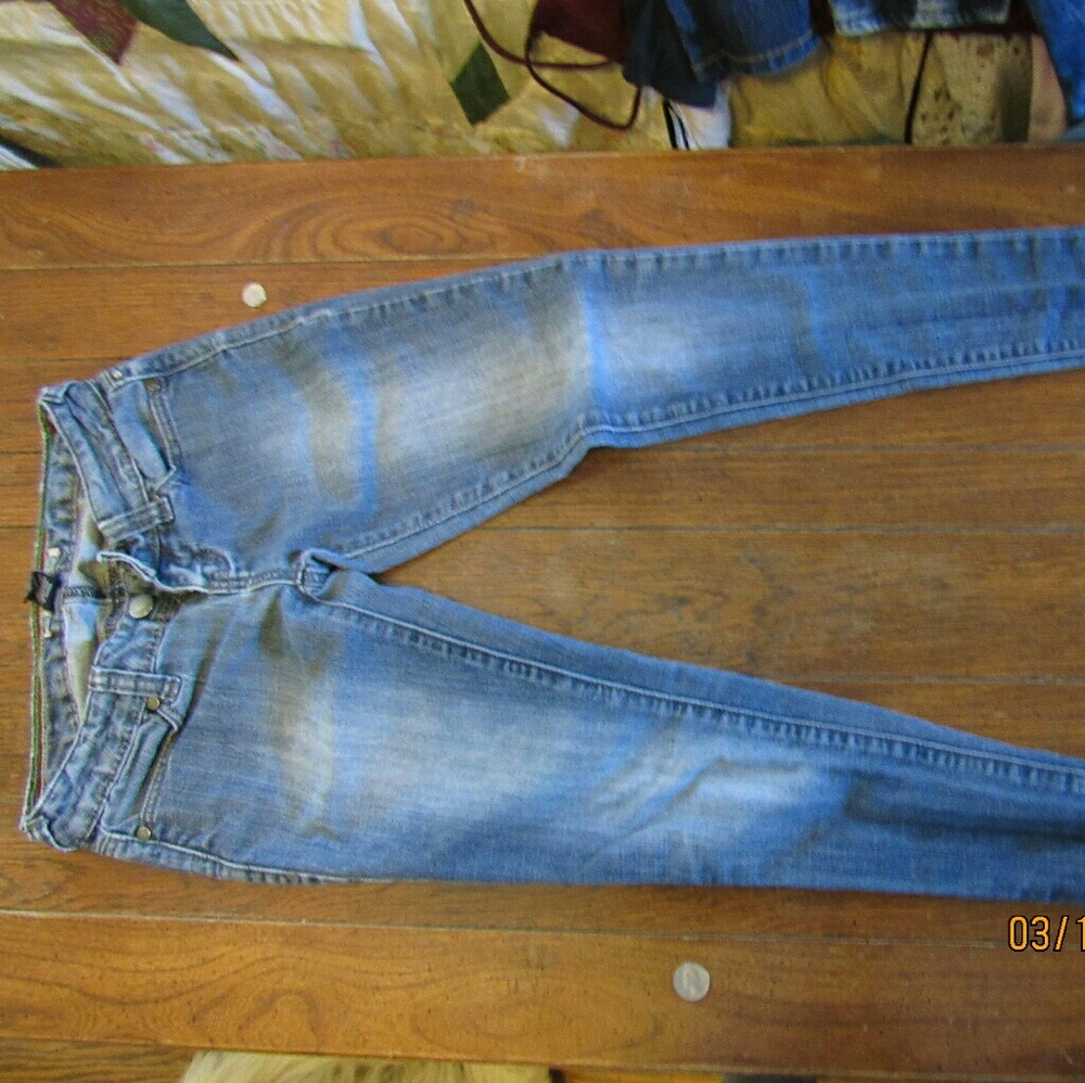 Jeans
