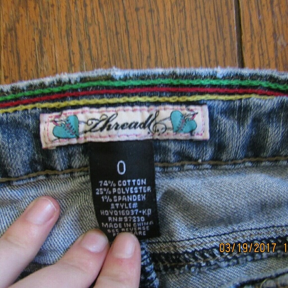 Jeans - Picture 2 of 2