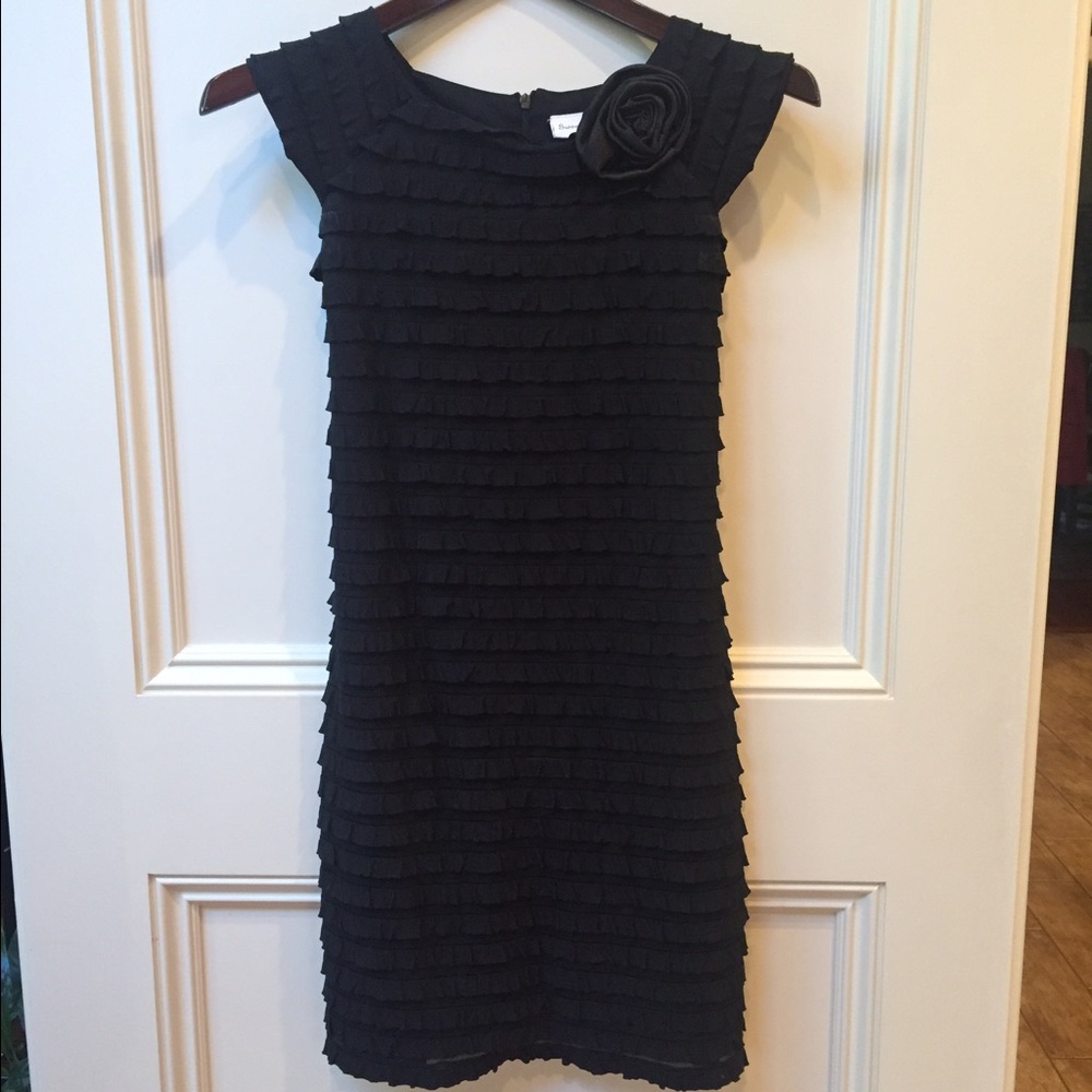 Only Warn Once Sweet Heart Rose Black Dress