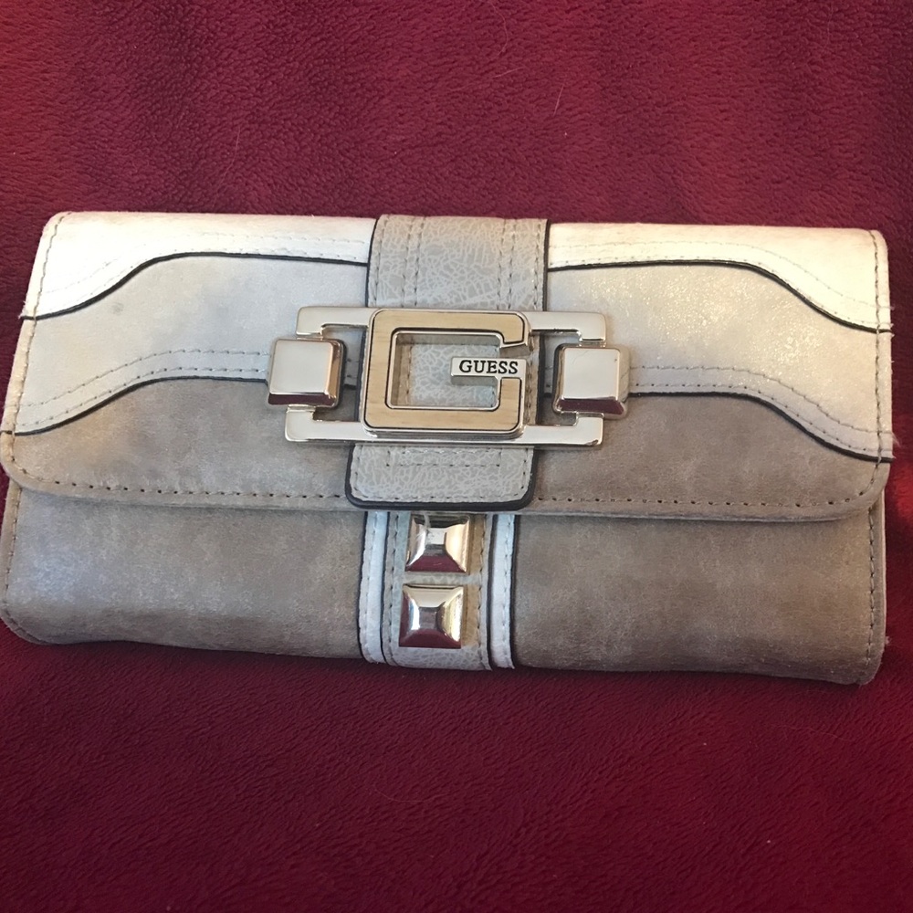 Guess Wallet