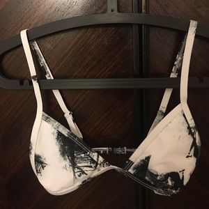 Bikini top! No padding. Never worn!