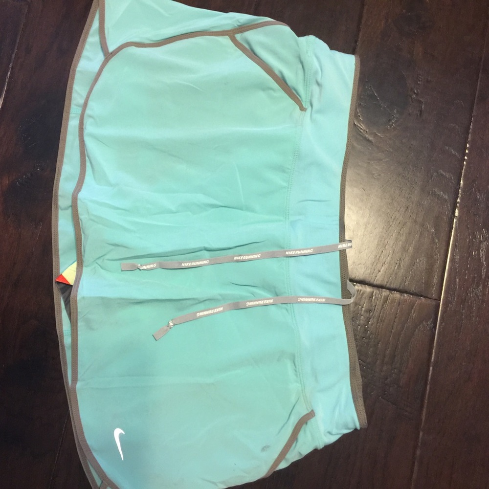 Teal Nike tennis skirt