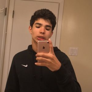 Meet your Posher, Marvin