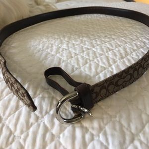 Coach belt
