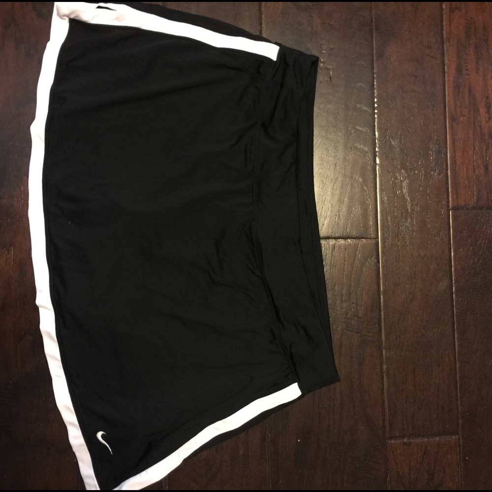 Nike tennis skirt