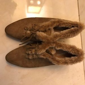 Brown lace up ankle booties with fur trim