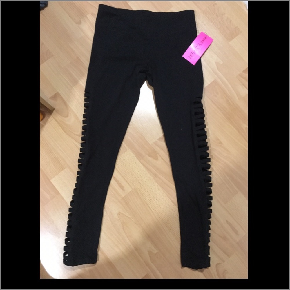 NWT Betsy Johnson Performance Leggings