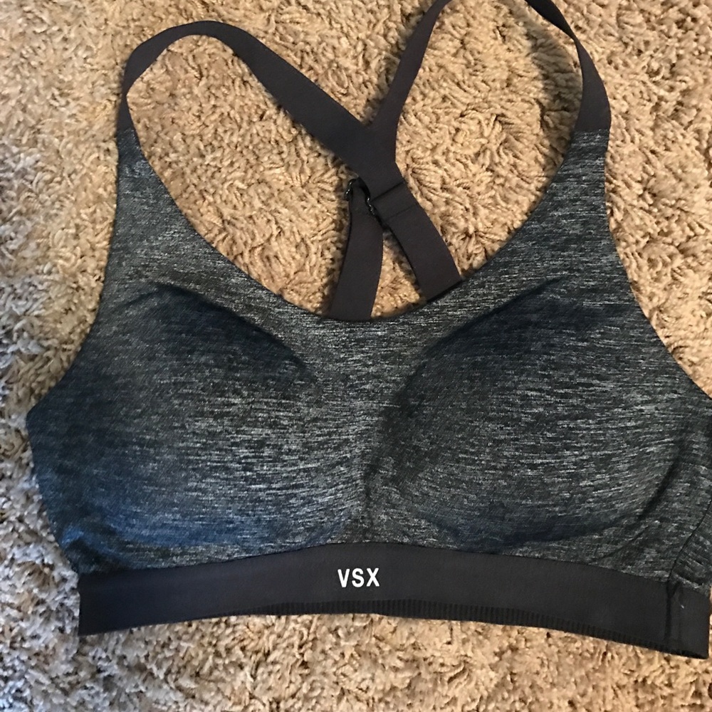 VS Sport Bra 34b