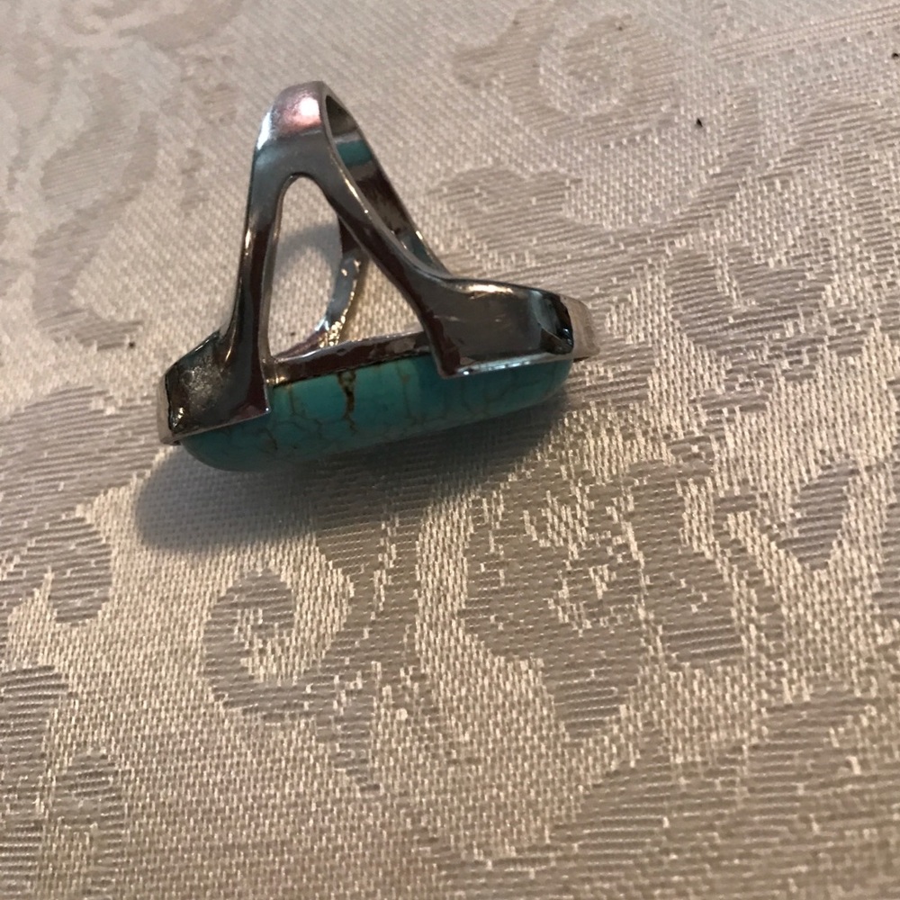 Turquoise Look on Silver Look Ring - Picture 5 of 7