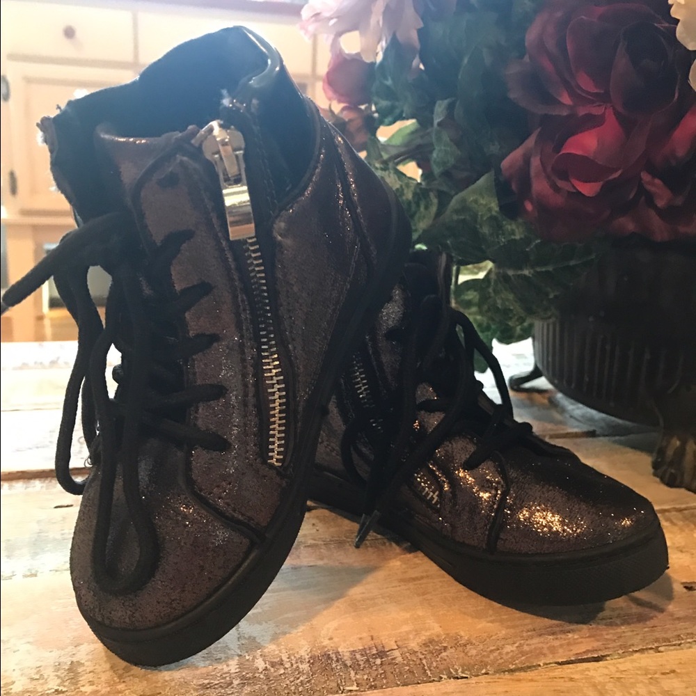 High top sneakers