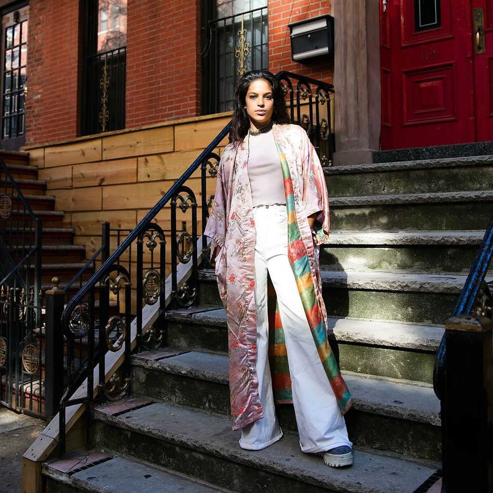 Meet your Posher, Ella