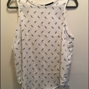 Size Large Forever 21 high neck sleeveless Blouse