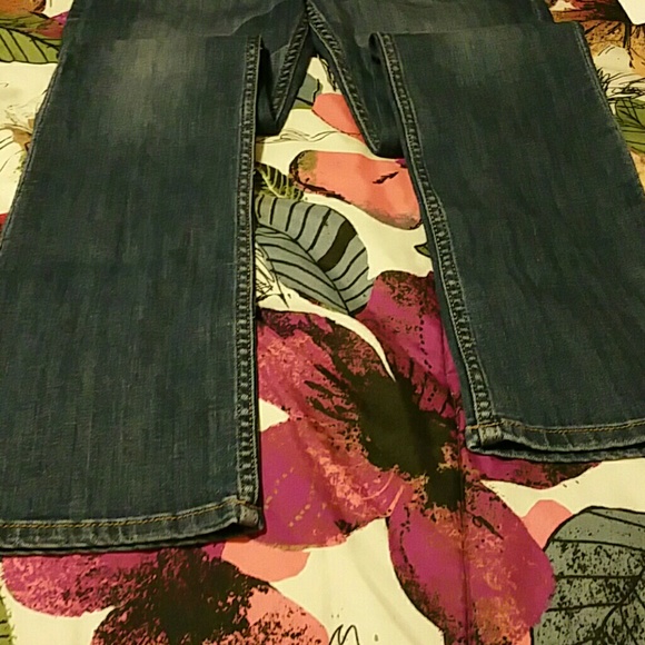 Jeans - Picture 2 of 2