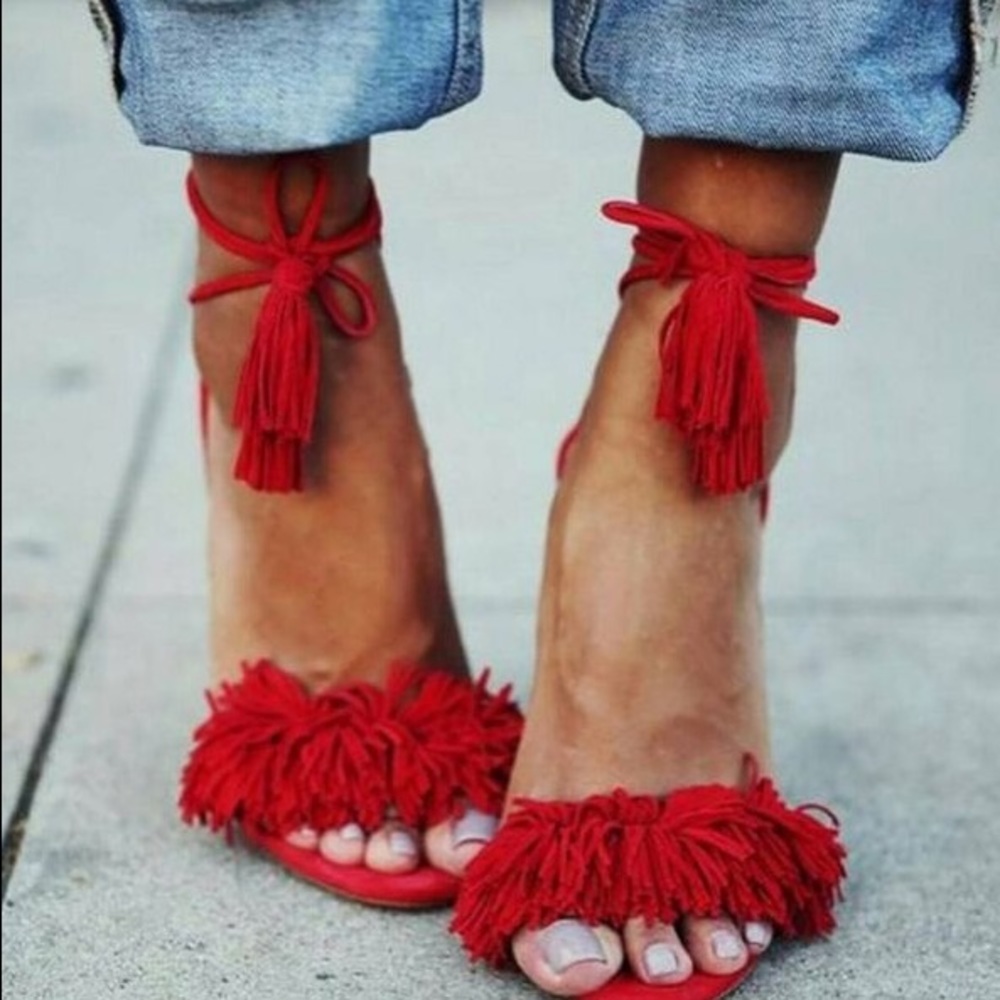 Steve Madden sassy fringe red heels