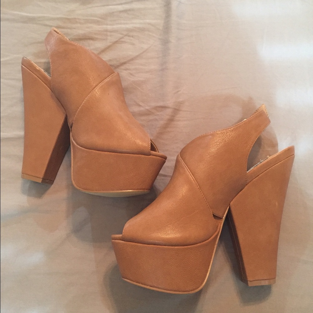 Steve Madden Galleria