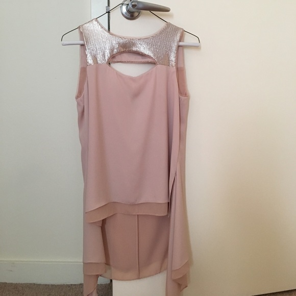 BCBGMaxAzria Tops - BCBG MAXAZRIA XXS top
