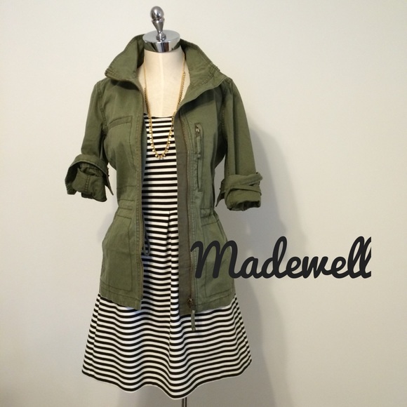 Madewell fit and flare stripe dress with pockets - Picture 2 of 4