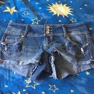 Almost famous shorts nwot