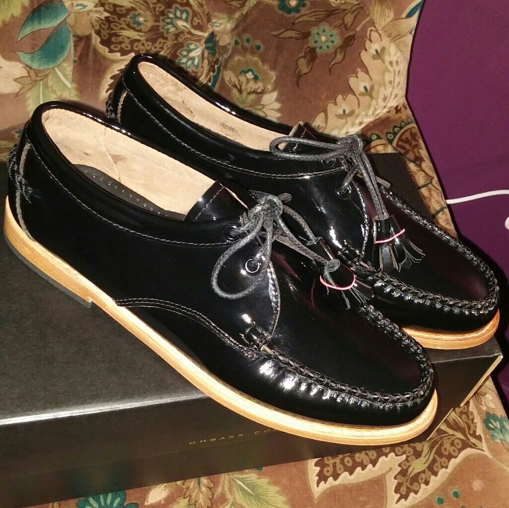 Bass Weejuns Women's Size 8