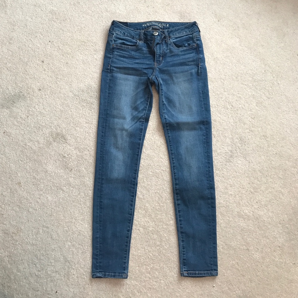Size 6 American Eagle super stretch jegging!