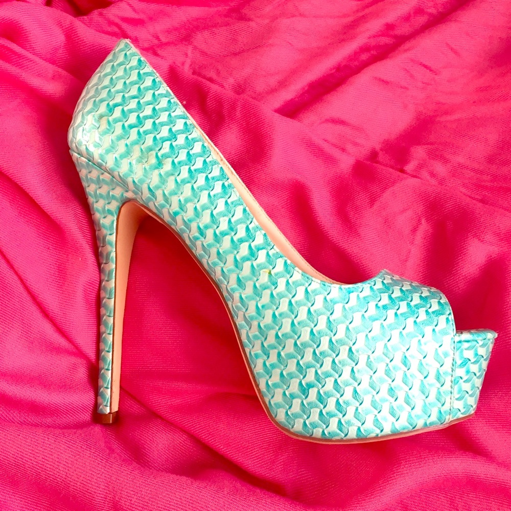 Madison Pumps