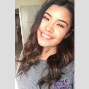 Meet your Posher, Raquel