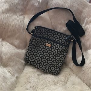 Tommy Hilfiger Crossbody