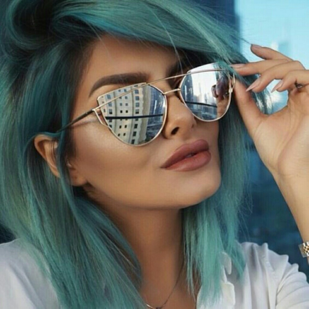 Mirrored Sunglasses with Free Bag