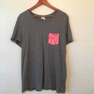 GRAY VICTORIA'S SECRET TOP W/ PINK POCKET