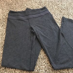 Lululemon groove pant size 6 grey